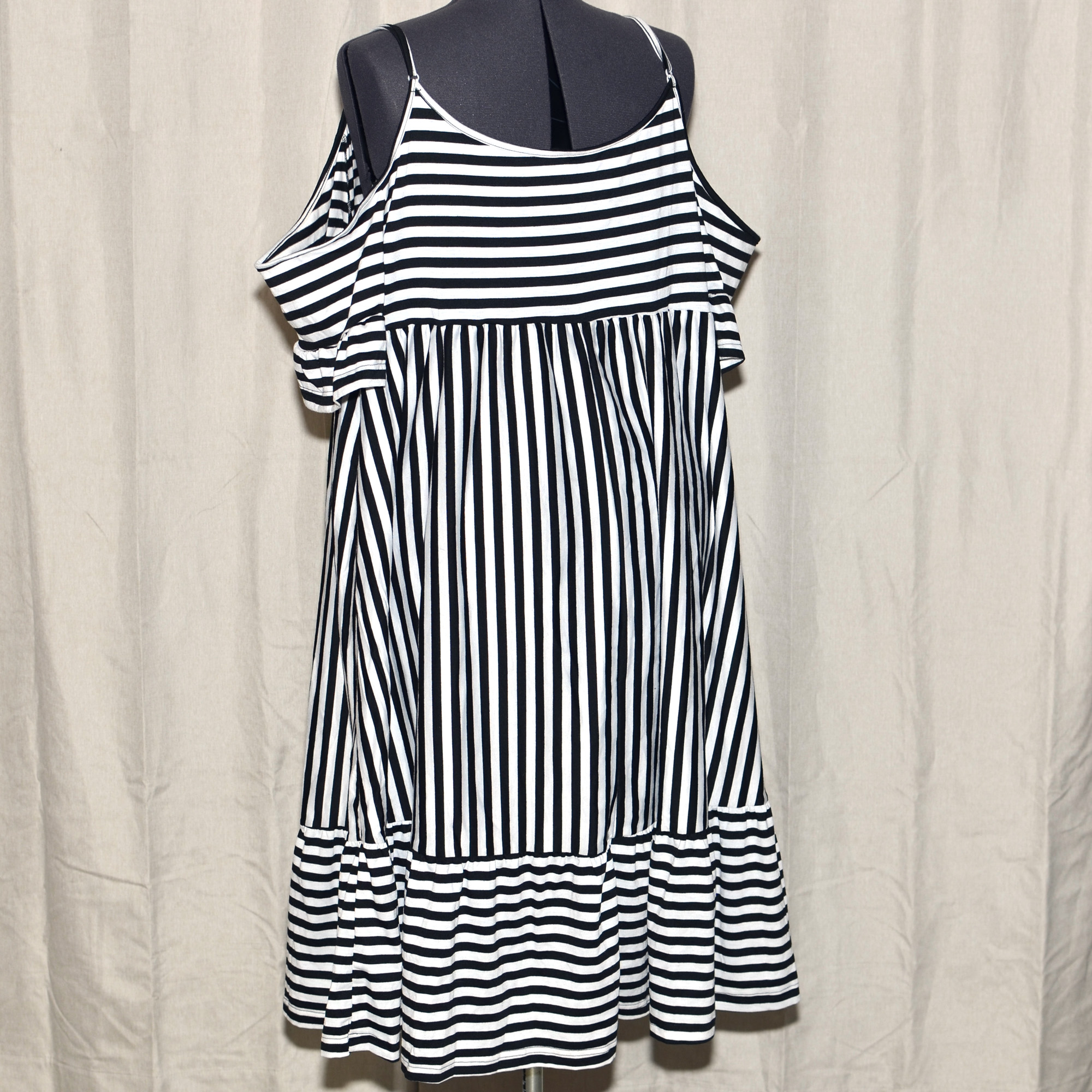 Black and white striped cold-shoulder sundress with ruffle hem, plus size from Shein.